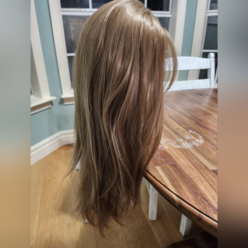 Martini Wig: Ecca
